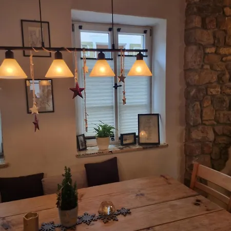 Schoene Mit Kamin Apartment Neustadt an der Weinstrasse